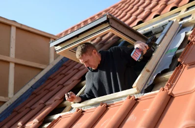 Pose de fenêtres de toit Velux à Muraz